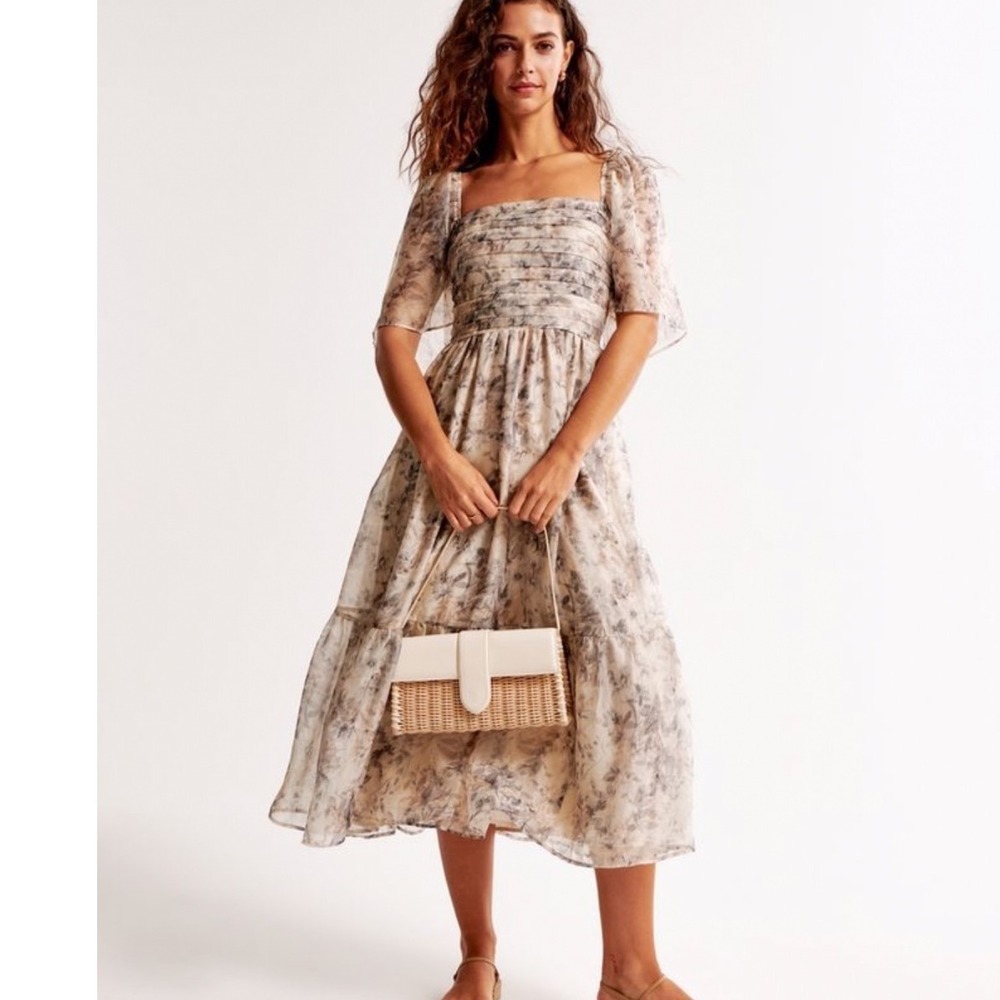 Abercrombie & Fitch Floral Ruched Bodice Tiered Midi Dress Medium